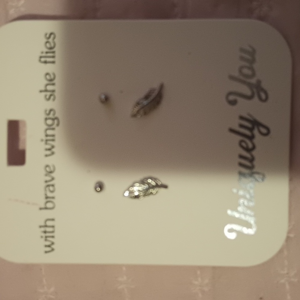 Earring set